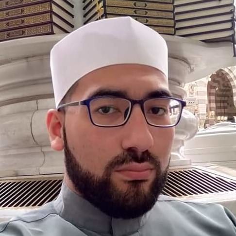 أكرم رضا أبو زيد
